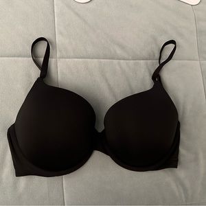 NEW victoria’s secret push up bra 32DDD